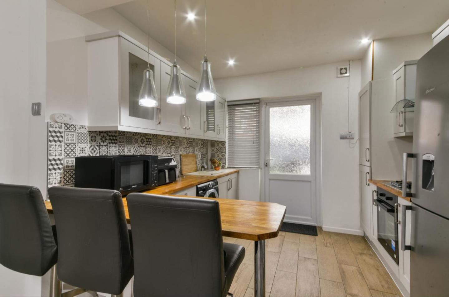 Bromley Serviced Apartments - Beckenham Place Park - London - 2 Bed House - Free Parking - 2 Beds 1 Sofabed エクステリア 写真