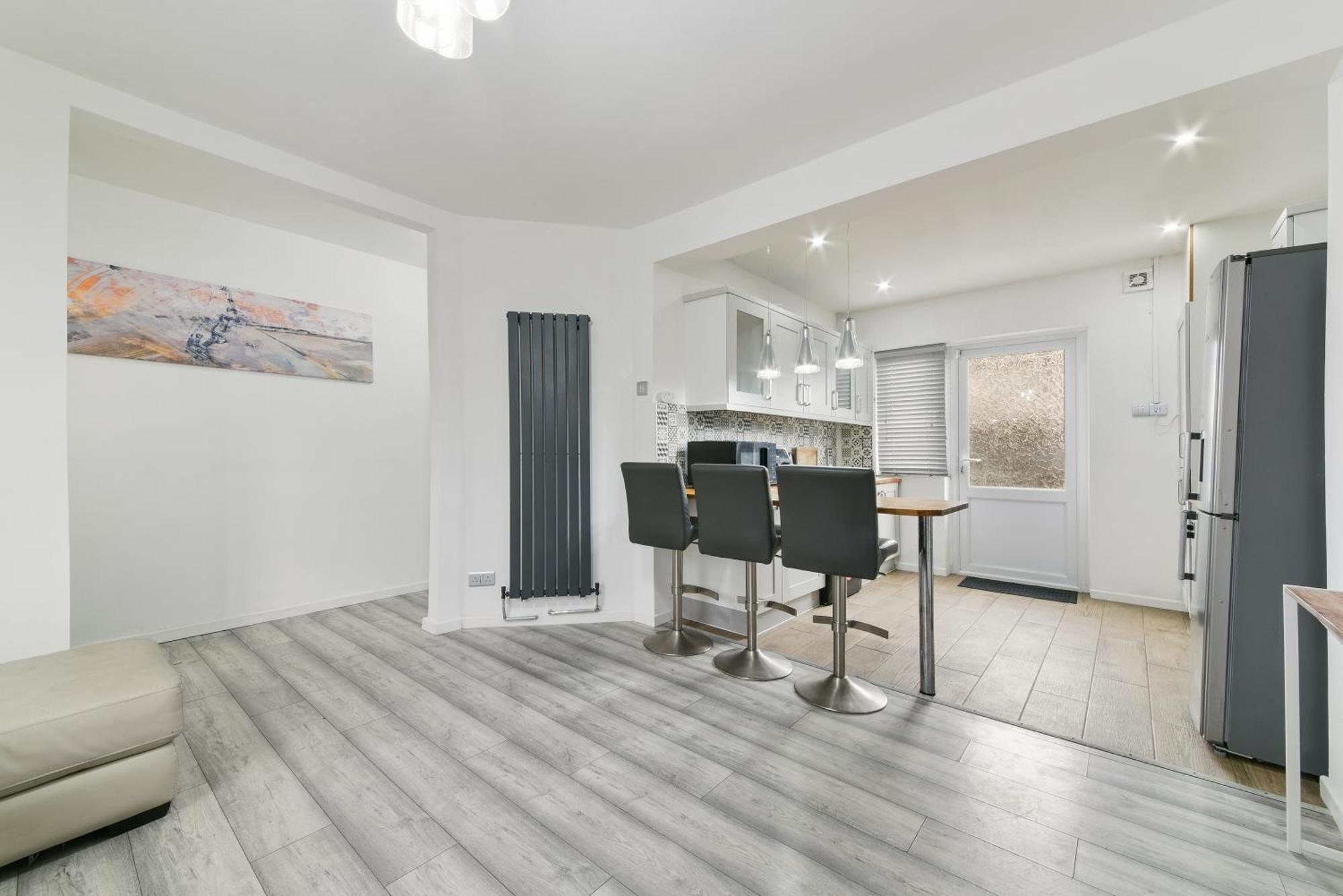 Bromley Serviced Apartments - Beckenham Place Park - London - 2 Bed House - Free Parking - 2 Beds 1 Sofabed エクステリア 写真