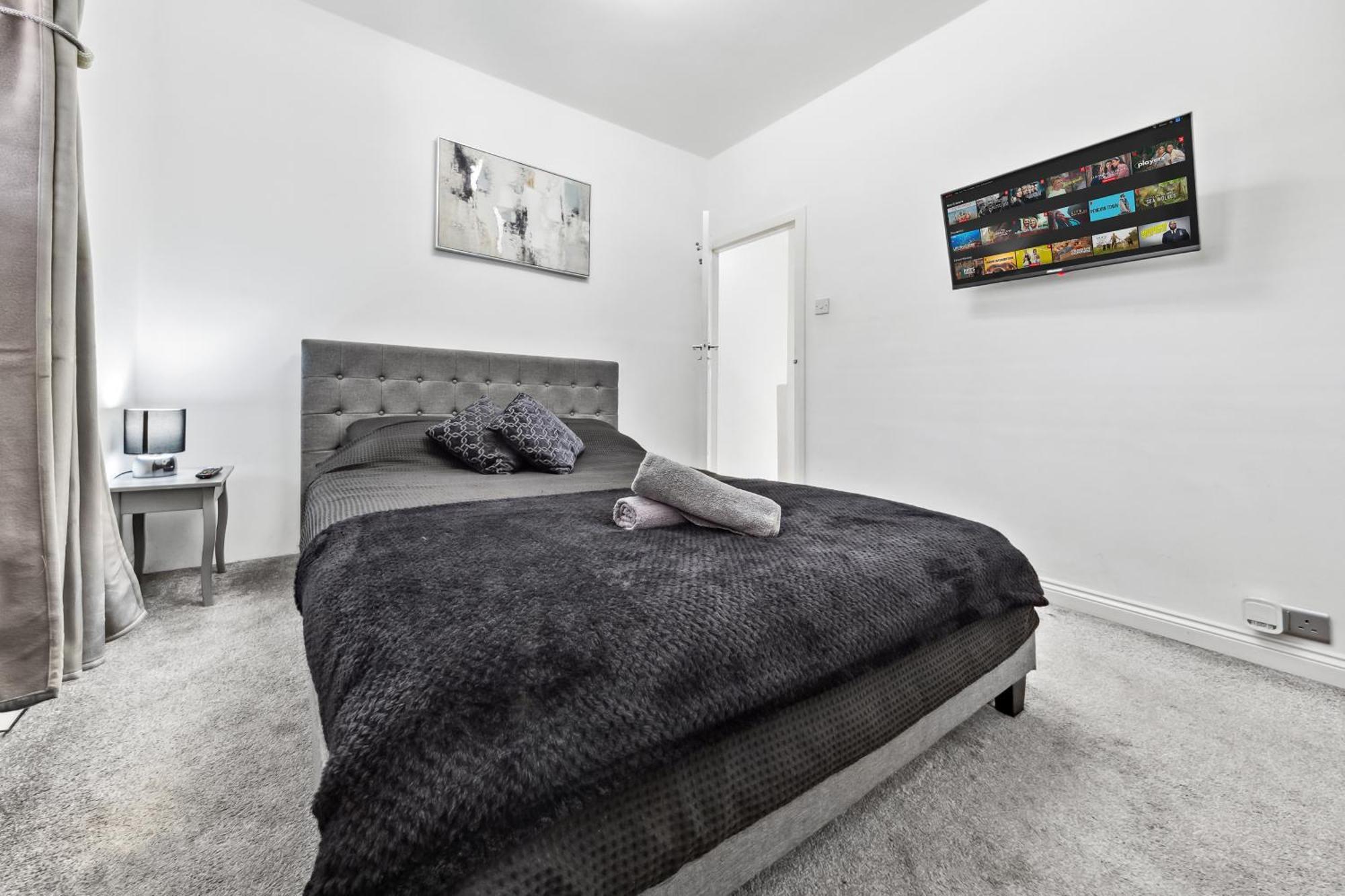 Bromley Serviced Apartments - Beckenham Place Park - London - 2 Bed House - Free Parking - 2 Beds 1 Sofabed エクステリア 写真